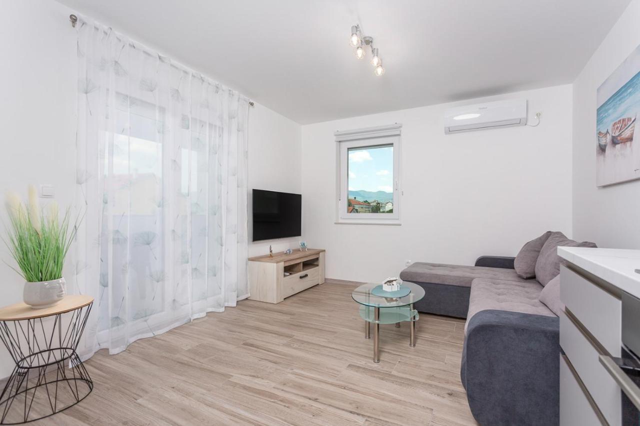 Kvarner Bay - Apartments 2 & 4 غييكا المظهر الخارجي الصورة