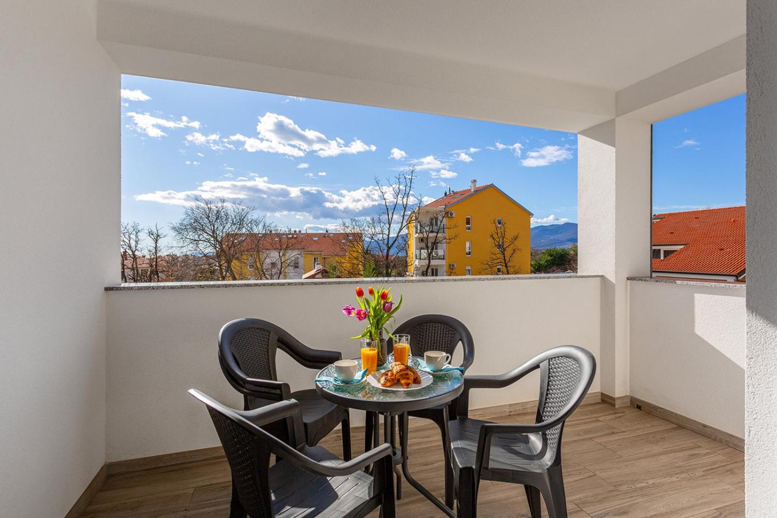 Kvarner Bay - Apartments 2 & 4 غييكا المظهر الخارجي الصورة